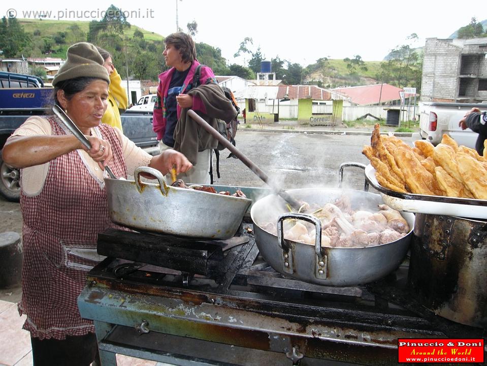 ECUADOR - Sulla strada per Ingapirca - 6.jpg